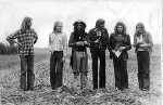 CHARLIES Pensuolla 1973 � Pepe Ahlqvist, Jokkeri Poutiainen, Tony Nyholm, Pitk�-Kari Lehtinen, Wellu Lehtinen & Mara Vaari